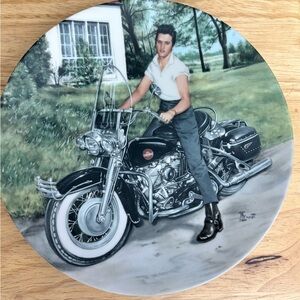 Vintage 1990 Elvis Presley Delphi Collector Plate Elvis on His Harley COA